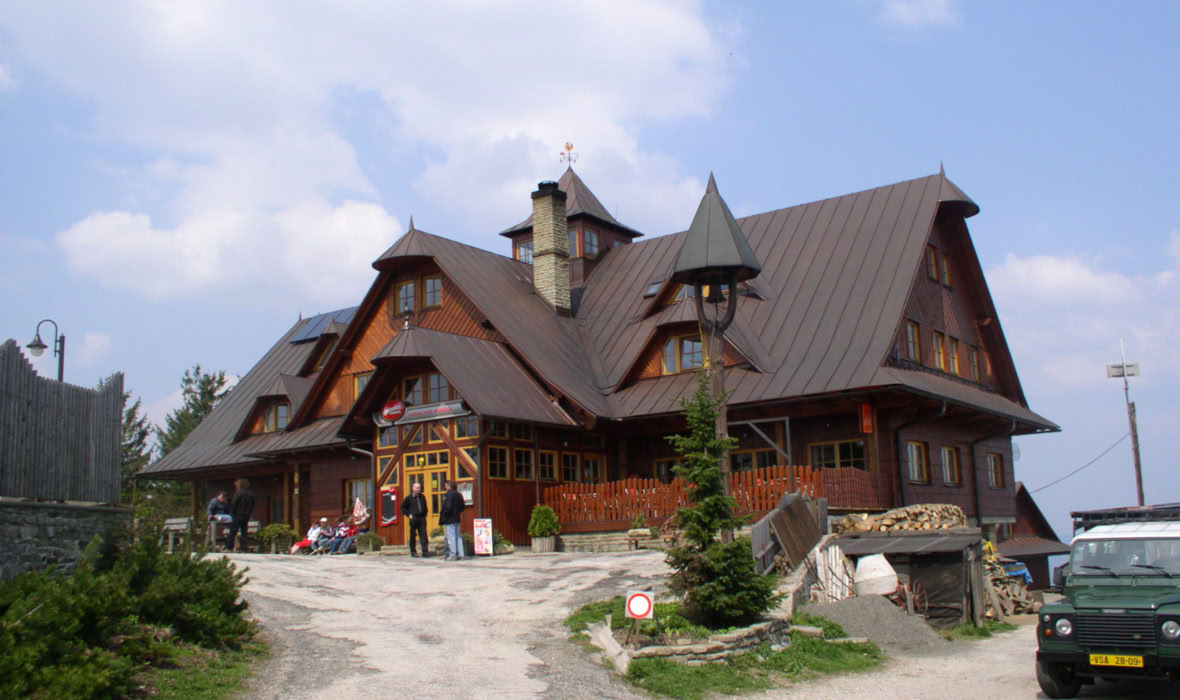 rekonstrukce krovu horské chaty Kohútka