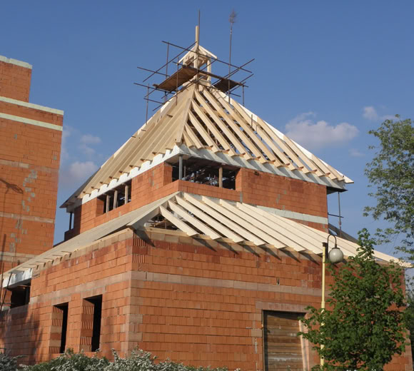 rekonstrukce střechy Pongrácovská kúrya